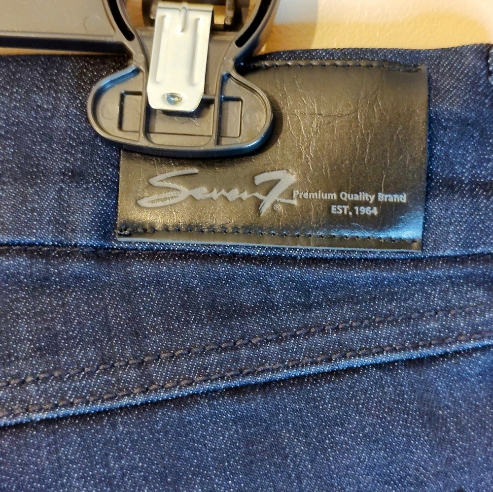 Seven7 Blue Skinny Jeans Sleek Design - Picture 5 of 5